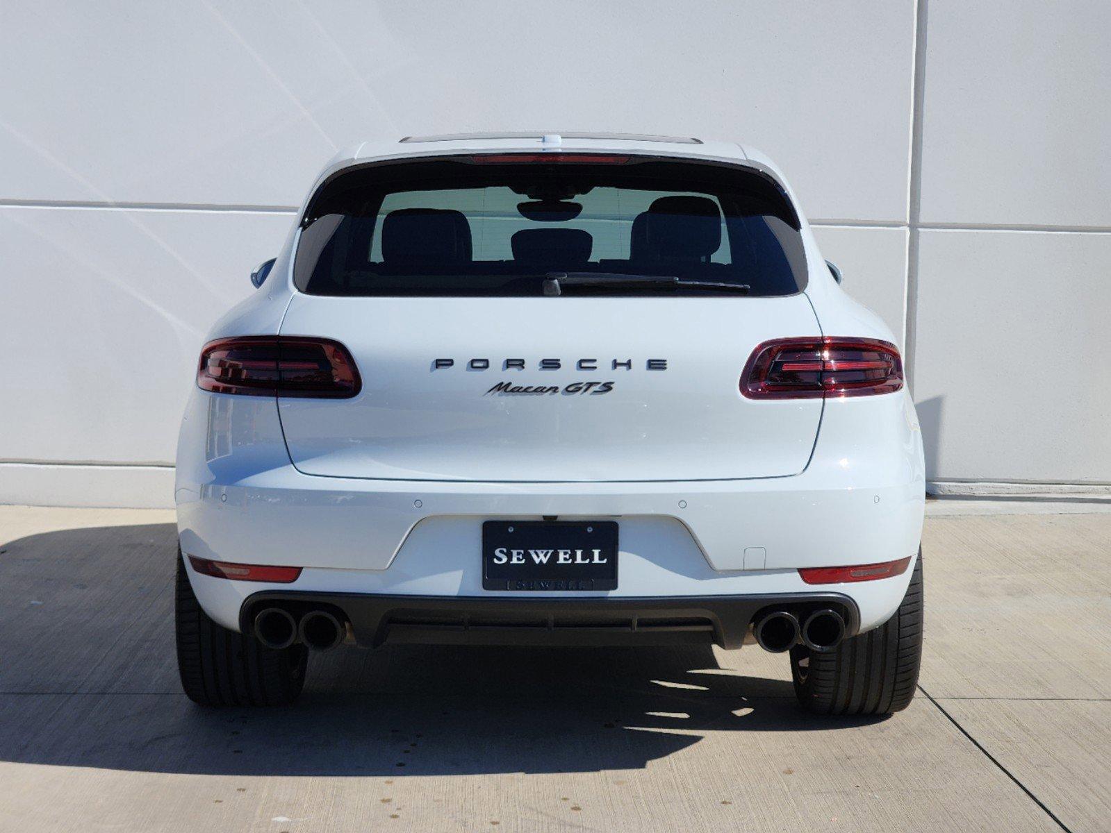 2018 Porsche Macan Vehicle Photo in PLANO, TX 75024