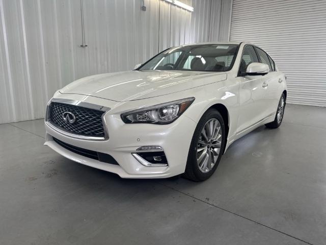 Select 2023 INFINITI Q50