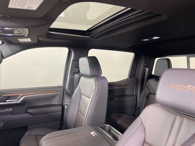 2025 Chevrolet Silverado 1500 Vehicle Photo in PHOENIX, AZ 85014-3381