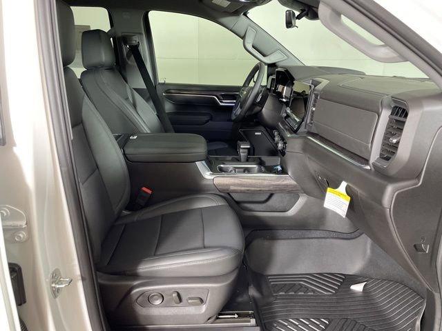 2025 Chevrolet Silverado 1500 Vehicle Photo in PHOENIX, AZ 85014-3381