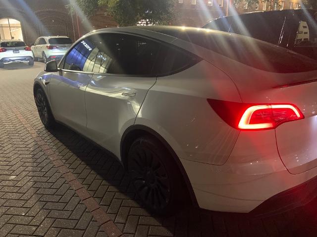 2024 Tesla Model Y Vehicle Photo in Houston, TX 77007