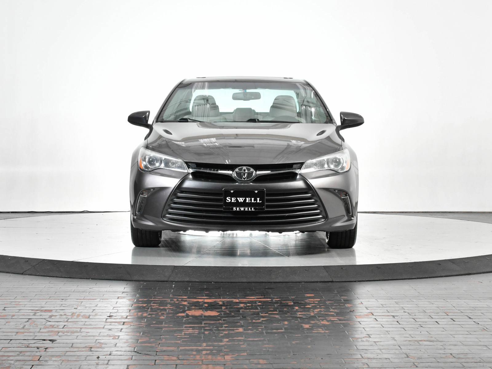 2017 Toyota Camry Vehicle Photo in DALLAS, TX 75235