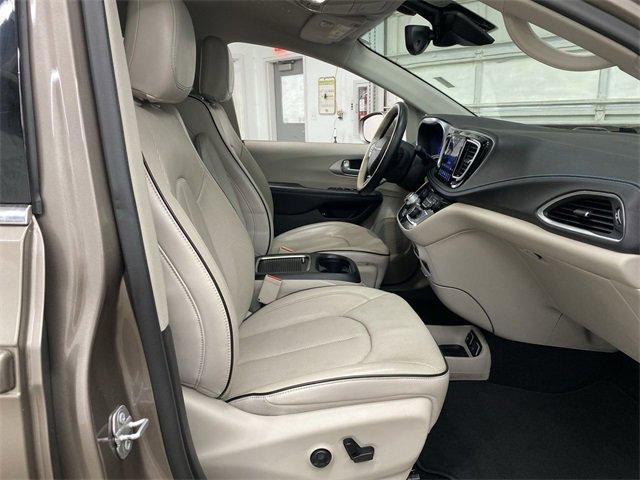 2018 Chrysler Pacifica Vehicle Photo in PORTLAND, OR 97225-3518