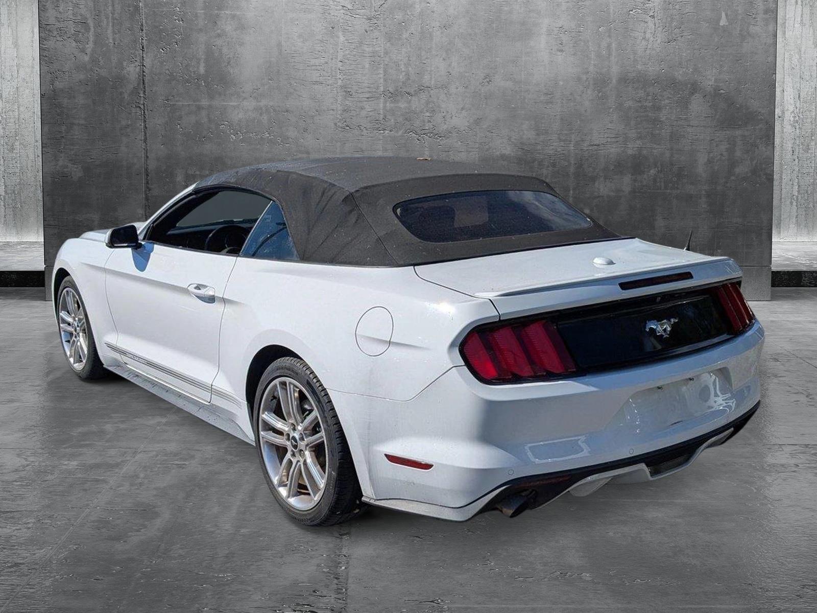 2016 Ford Mustang Vehicle Photo in Panama City, FL 32401