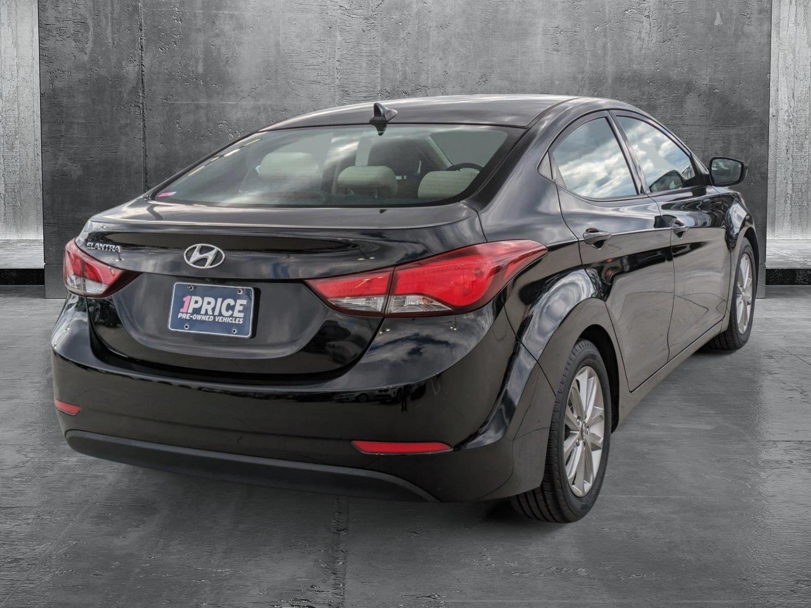 2014 Hyundai Elantra Vehicle Photo in TIMONIUM, MD 21093-2300