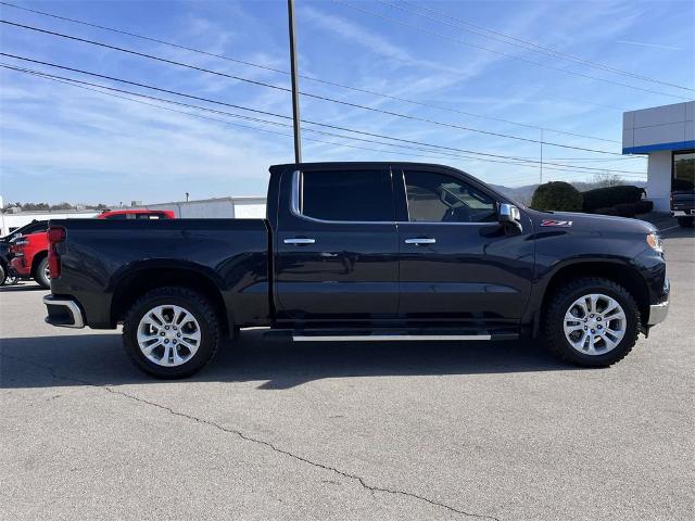 2022 Chevrolet Silverado 1500 Vehicle Photo in ALCOA, TN 37701-3235