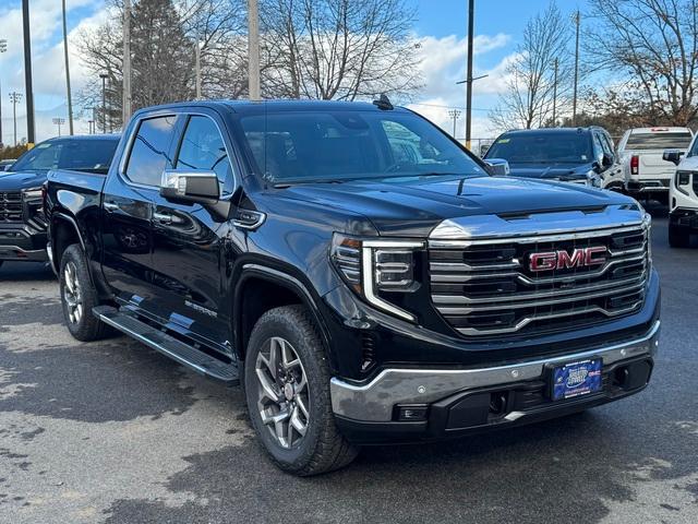 2025 GMC Sierra 1500 Vehicle Photo in LOWELL, MA 01852-4336