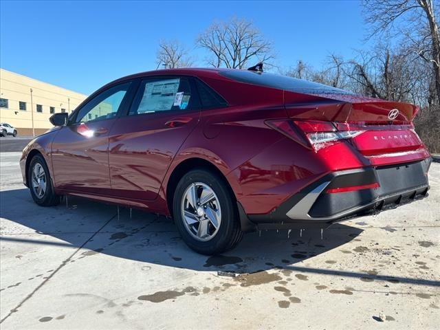 2025 Hyundai ELANTRA Vehicle Photo in Shiloh, IL 62269