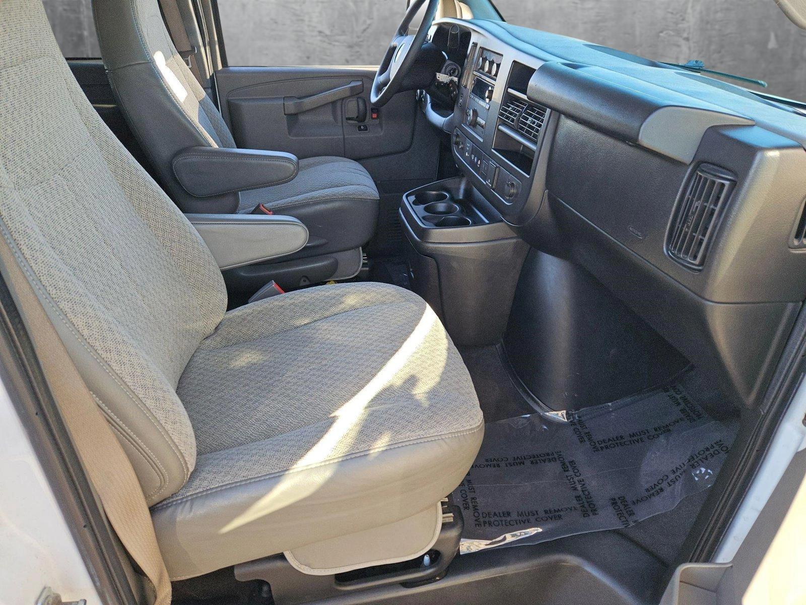 2020 Chevrolet Express Passenger Vehicle Photo in MESA, AZ 85206-4395