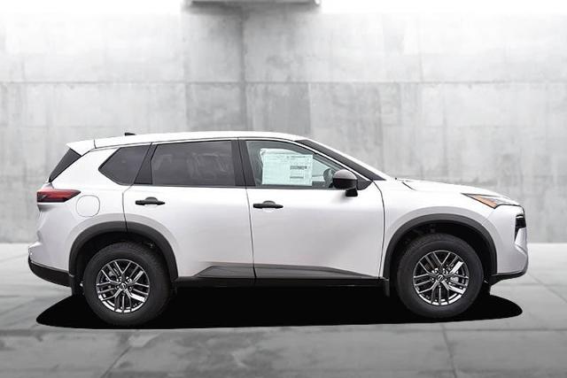 2025 Nissan Rogue Vehicle Photo in Ballwin, MO 63011