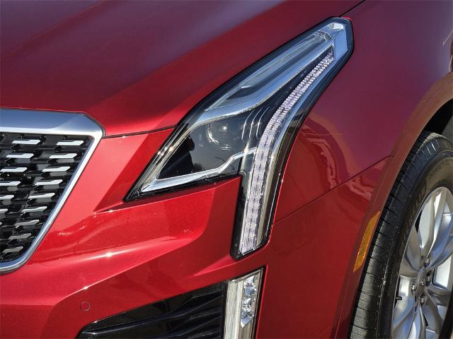 2025 Cadillac XT5 Vehicle Photo in Oklahoma City, OK 73114