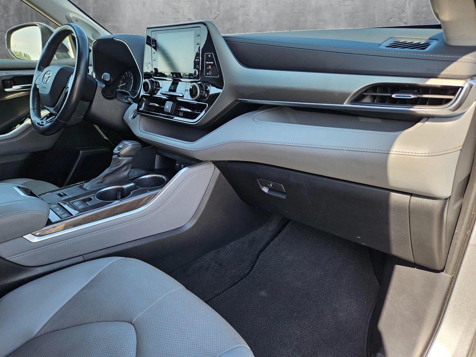 2021 Toyota Highlander Vehicle Photo in Austin, TX 78728
