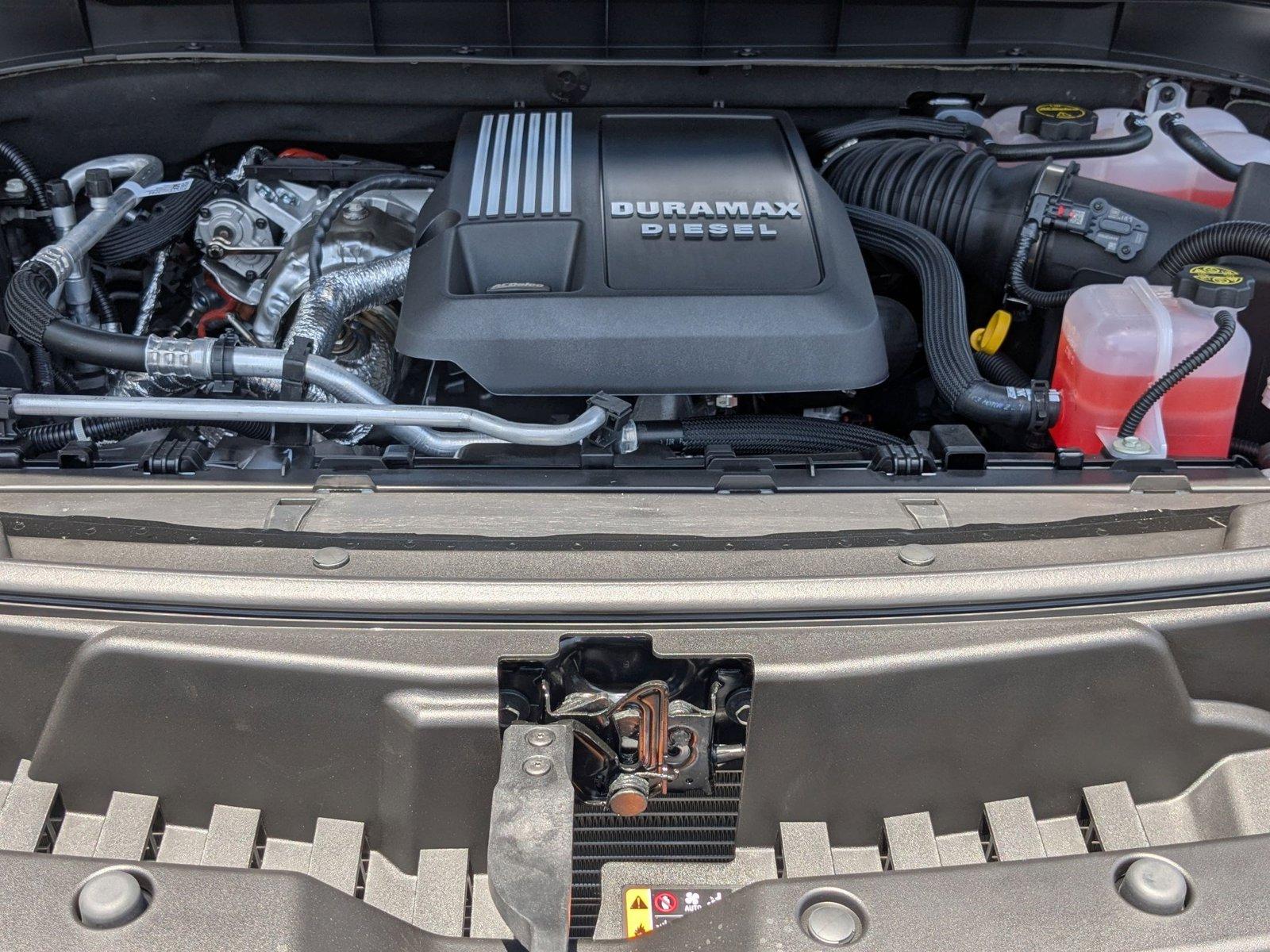 2025 Chevrolet Tahoe Vehicle Photo in PEMBROKE PINES, FL 33024-6534