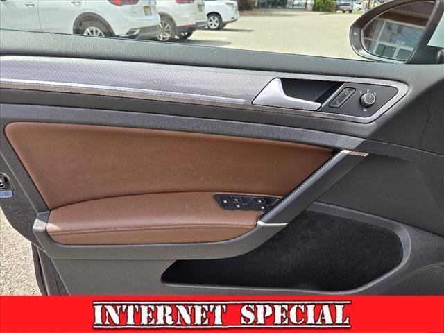 2017 Volkswagen Golf Alltrack Vehicle Photo in LITTLE FALLS, NJ 07424-1717