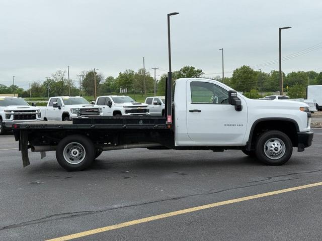 2023 Chevrolet Silverado 3500 HD CC Vehicle Photo in COLUMBIA, MO 65203-3903