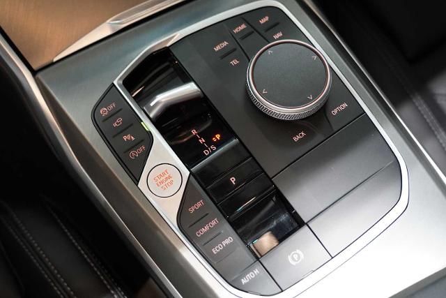 2025 BMW 330i xDrive Vehicle Photo in GRAPEVINE, TX 76051