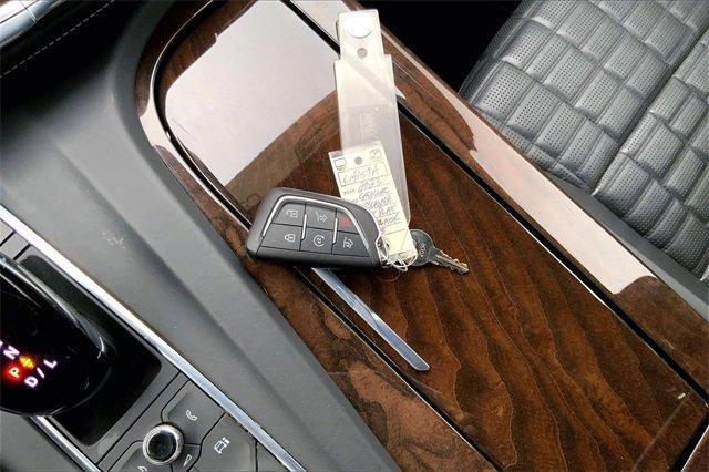 2023 Cadillac Escalade Vehicle Photo in KANSAS CITY, MO 64114-4545