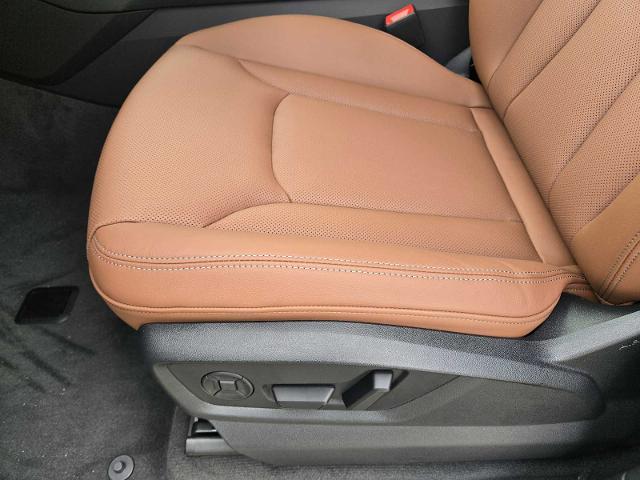 2025 Audi Q8 Vehicle Photo in SUGAR LAND, TX 77478