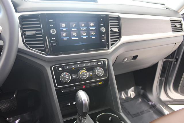 2023 Volkswagen Atlas Vehicle Photo in Green Bay, WI 54304