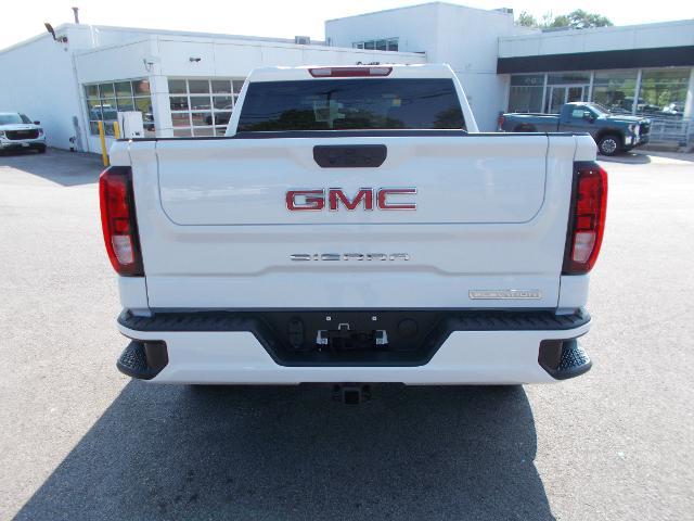 2025 GMC Sierra 1500 Vehicle Photo in LOWELL, MA 01852-4336