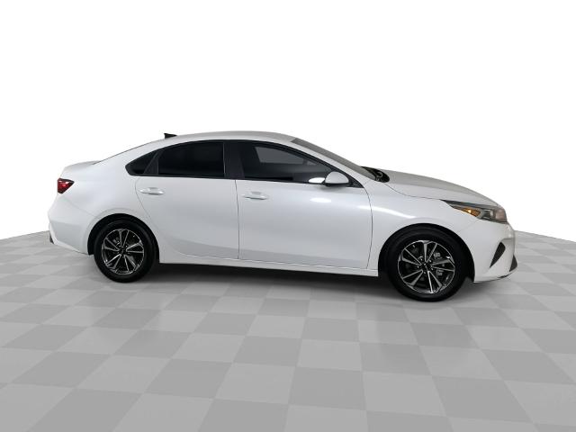 2022 Kia Forte Vehicle Photo in GILBERT, AZ 85297-0402