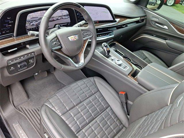 2024 Cadillac Escalade ESV Vehicle Photo in ALLENTOWN, PA 18103-7399