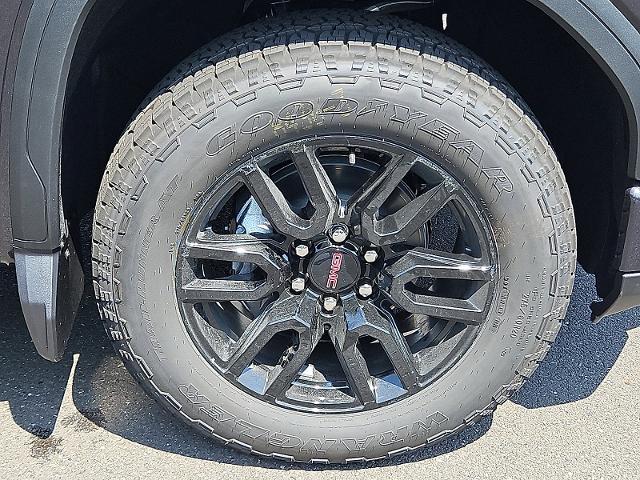 2025 GMC Sierra 1500 Vehicle Photo in TREVOSE, PA 19053-4984