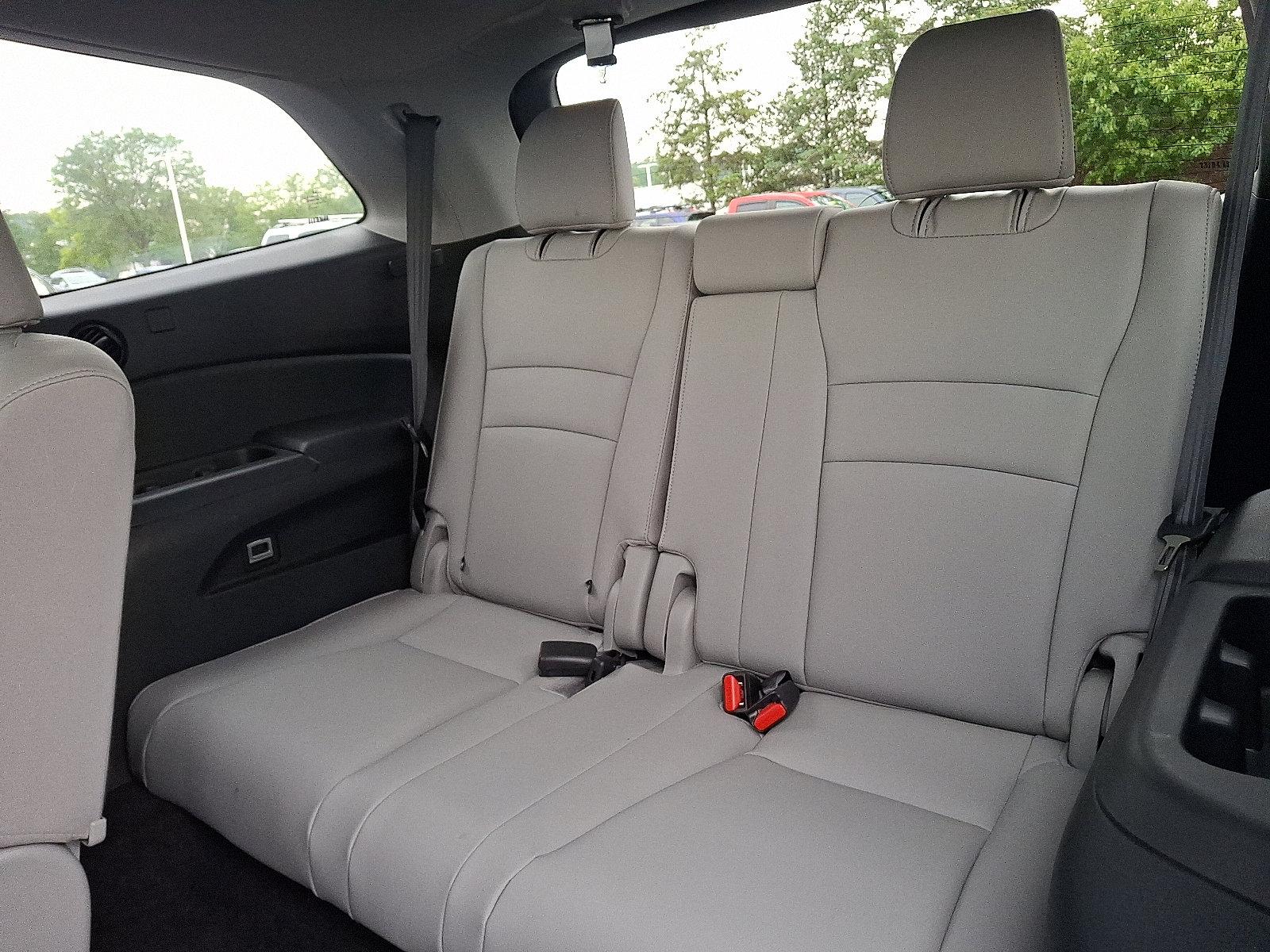 2022 Honda Pilot Vehicle Photo in Harrisburg, PA 17111-1033
