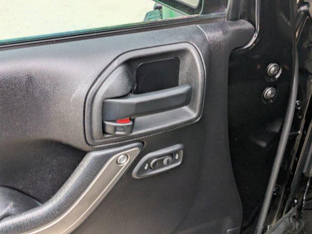 2015 Jeep Wrangler Unlimited Vehicle Photo in SELMA, TX 78154-1460