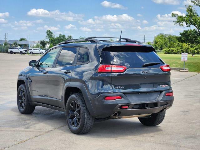 2016 Jeep Cherokee Vehicle Photo in DENTON, TX 76210-9321