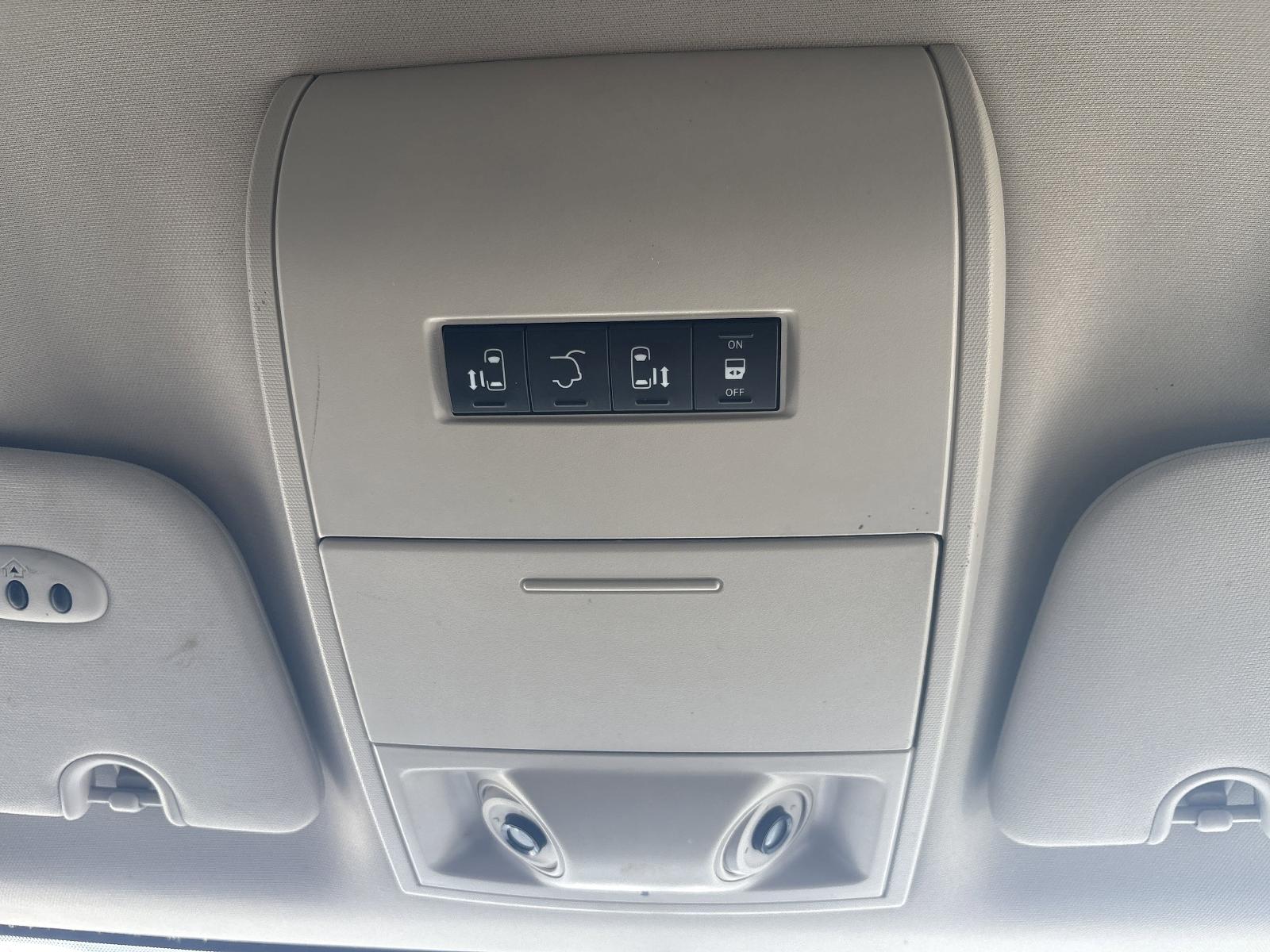 2014 Chrysler Town & Country Vehicle Photo in Mechanicsburg, PA 17050-1707