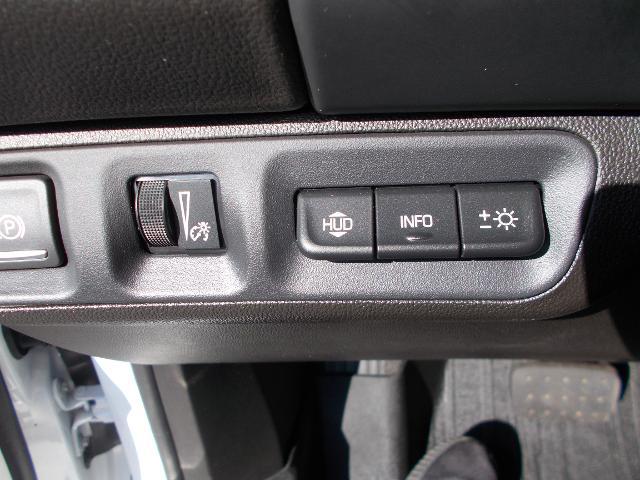 2023 GMC Acadia Vehicle Photo in LOWELL, MA 01852-4336