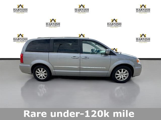 2013 Chrysler Town & Country Vehicle Photo in EVERETT, WA 98203-5662