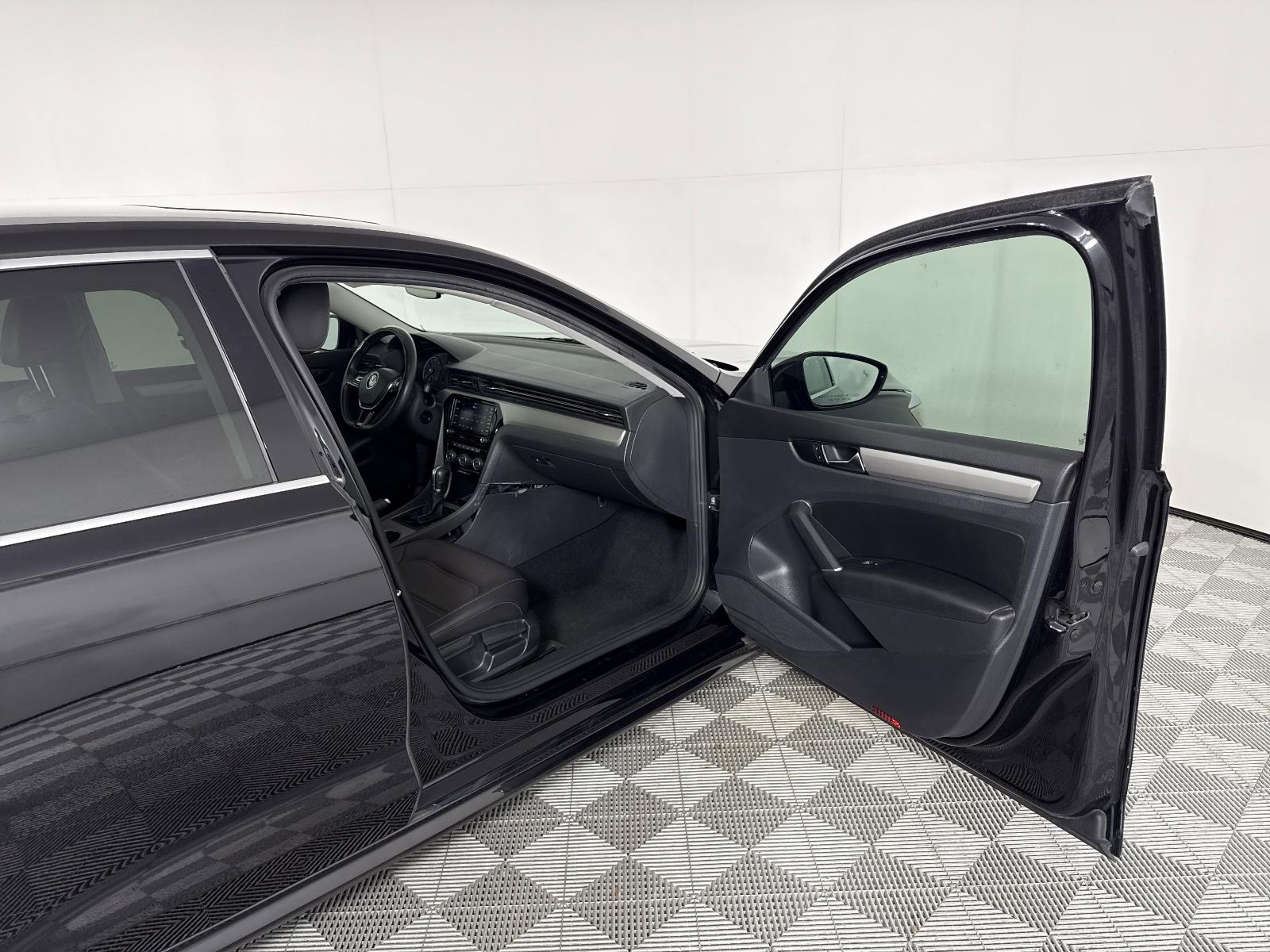 2021 Volkswagen Passat Vehicle Photo in Georgetown, TX 78626