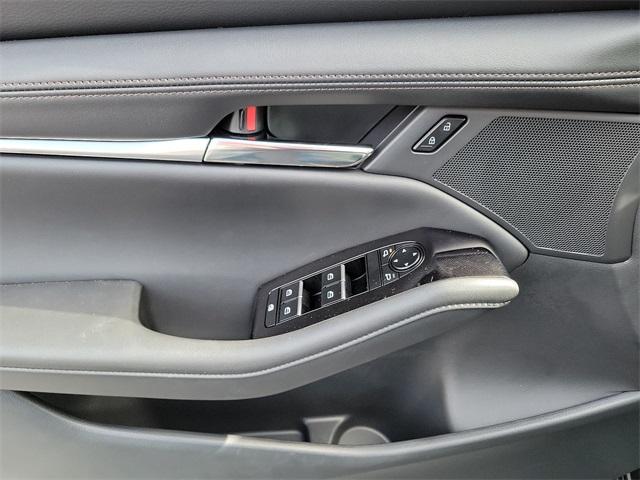 2024 Mazda3 Hatchback Vehicle Photo in New Bloomfield, PA 17068