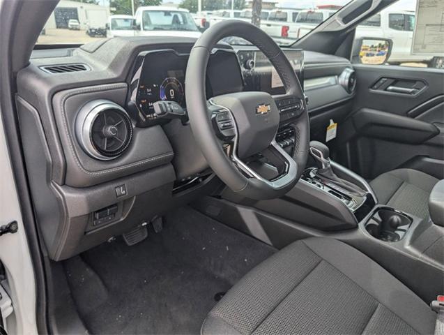 2024 Chevrolet Colorado Vehicle Photo in ENGLEWOOD, CO 80113-6708