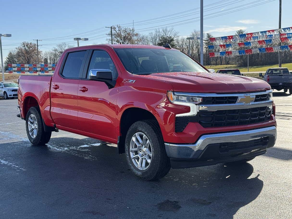 2025 Chevrolet Silverado 1500 Vehicle Photo in BOONVILLE, IN 47601-9633