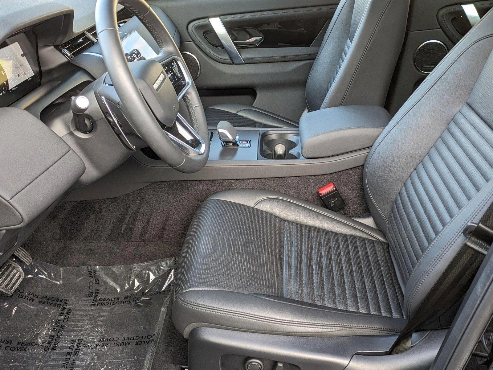 2024 Land Rover Discovery Sport Vehicle Photo in Bethesda, MD 20852