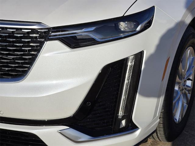 2025 Cadillac XT6 Vehicle Photo in Oklahoma City, OK 73114