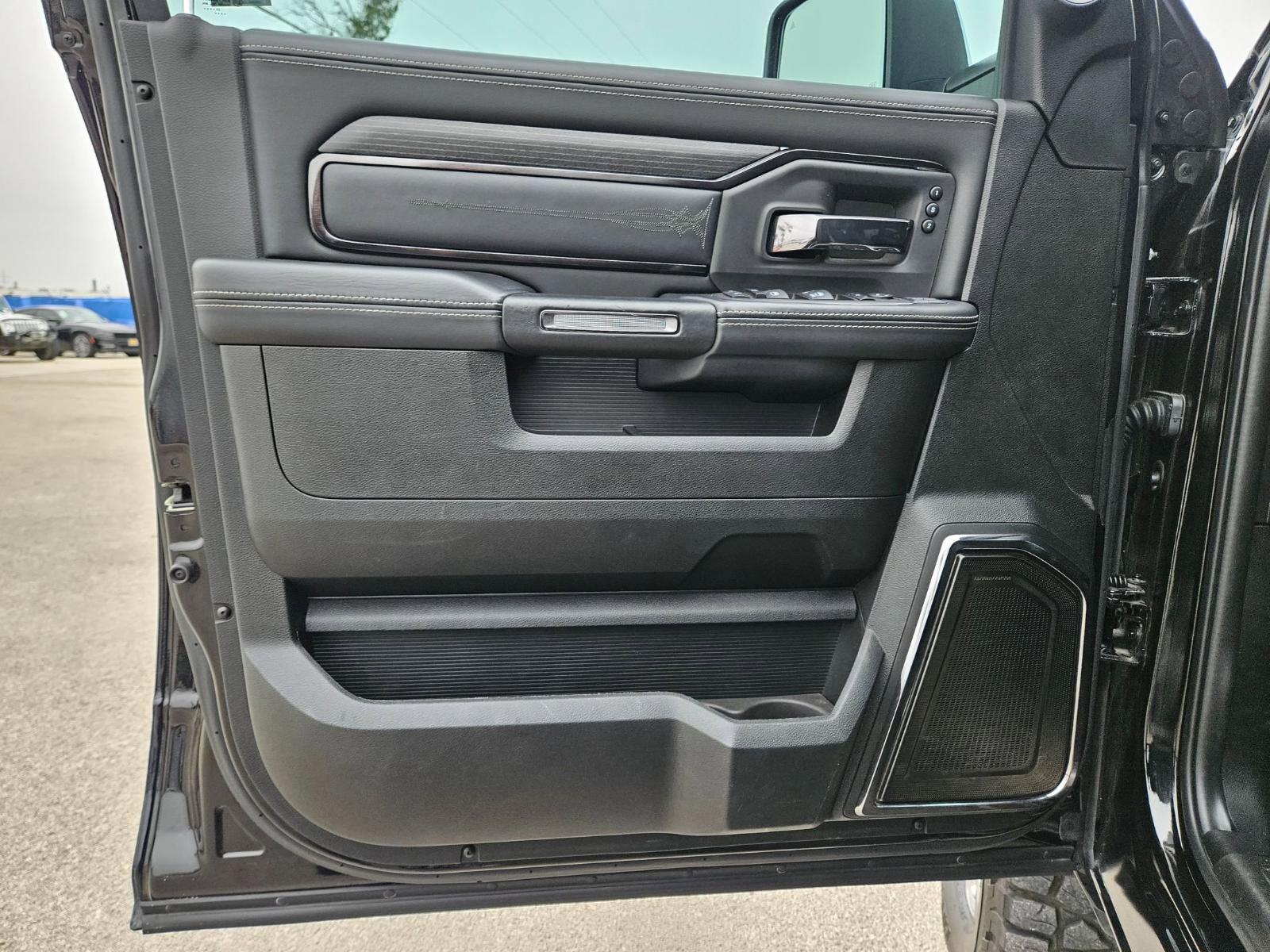 2024 Ram 2500 Vehicle Photo in Seguin, TX 78155