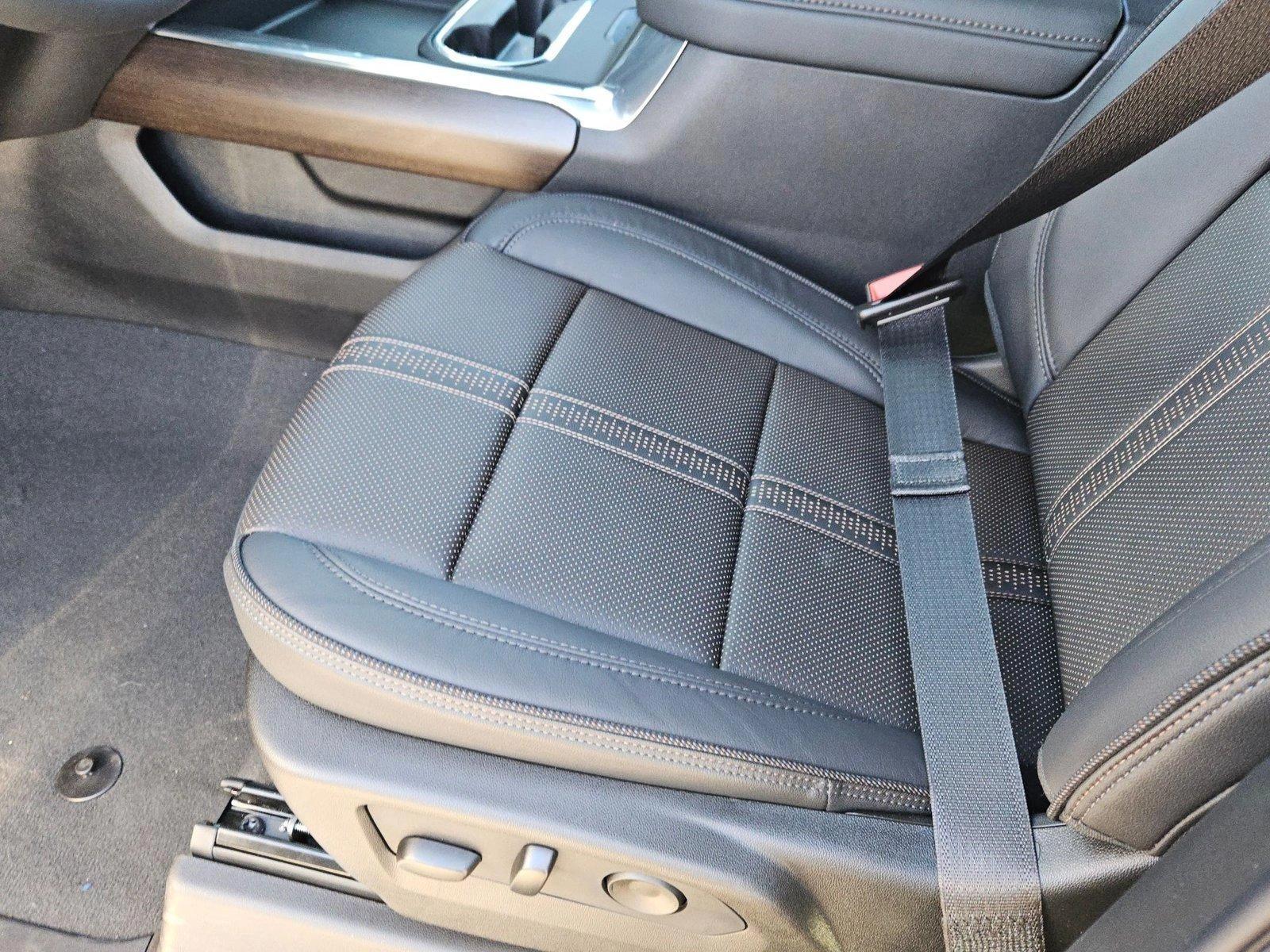 2025 Chevrolet Silverado 2500 HD Vehicle Photo in MESA, AZ 85206-4395