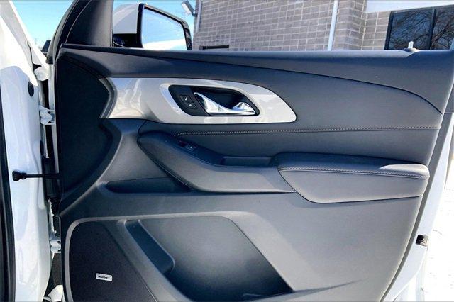 2020 Chevrolet Traverse Vehicle Photo in KANSAS CITY, MO 64114-4502