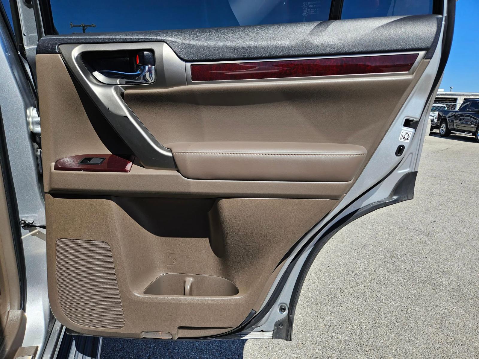 2017 Lexus GX 460 Vehicle Photo in Seguin, TX 78155