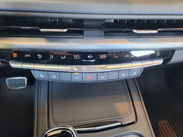 2025 Cadillac XT4 Vehicle Photo in HOUSTON, TX 77079