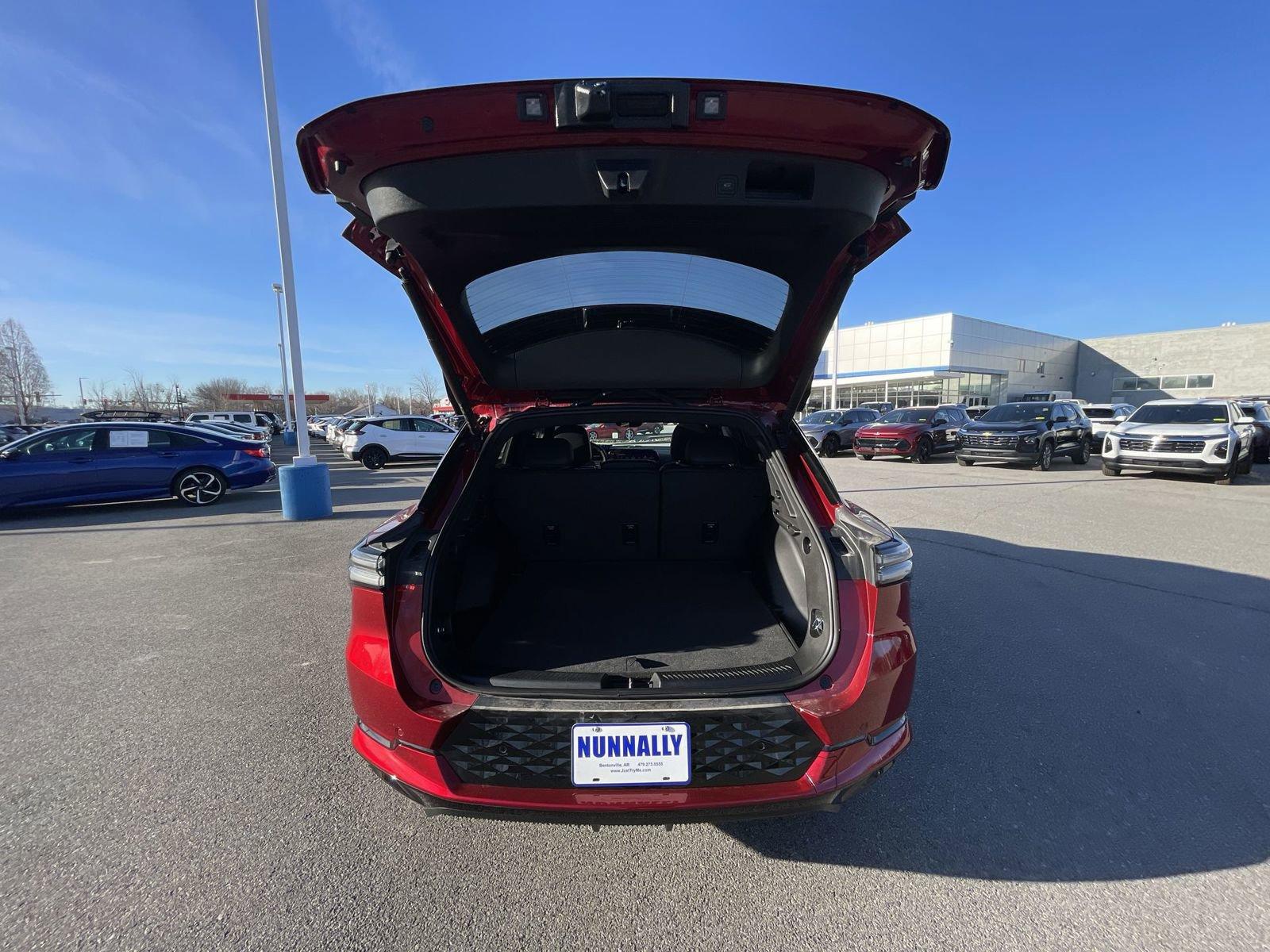 2025 Chevrolet Equinox EV Vehicle Photo in BENTONVILLE, AR 72712-4322