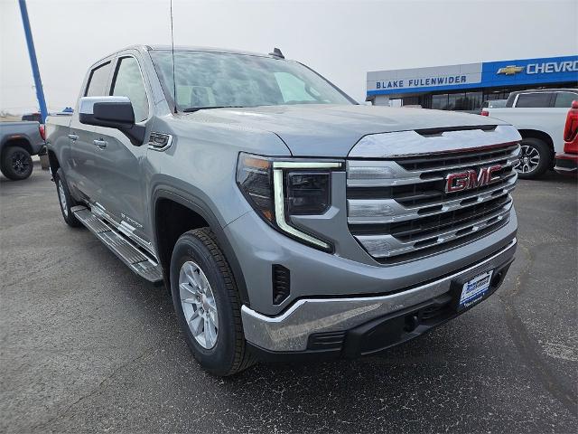 2025 GMC Sierra 1500 Vehicle Photo in EASTLAND, TX 76448-3020