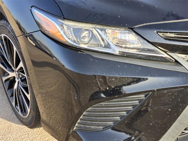2018 Toyota Camry Vehicle Photo in Oklahoma City, OK 73114