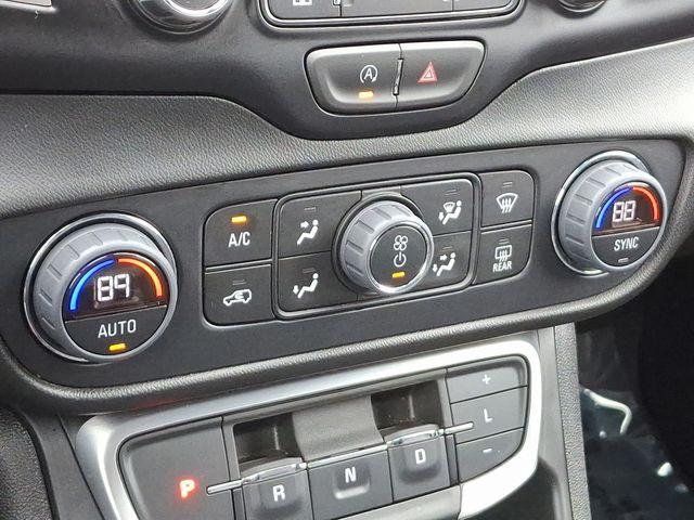 2024 GMC Terrain Vehicle Photo in DANBURY, CT 06810-5034