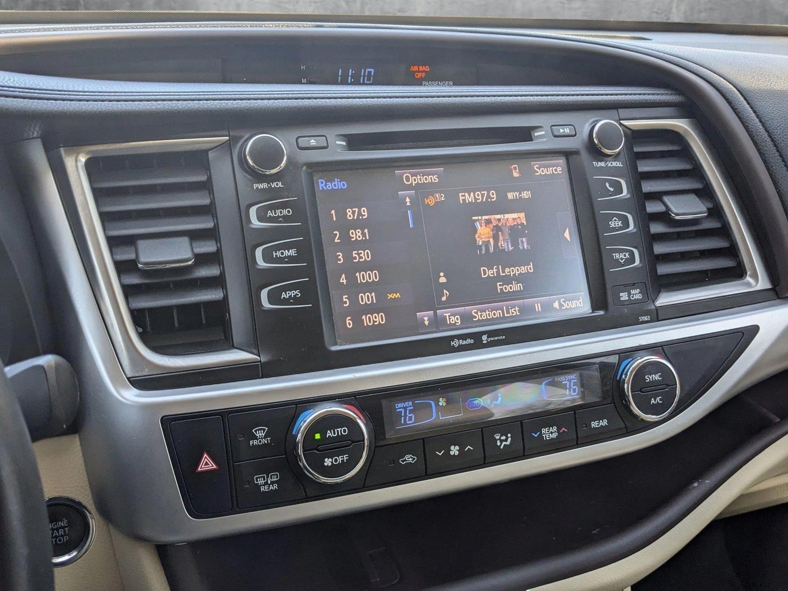 2014 Toyota Highlander Vehicle Photo in Cockeysville, MD 21030-2508
