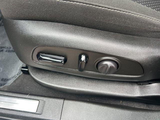 2023 GMC Acadia Vehicle Photo in MEDINA, OH 44256-9631